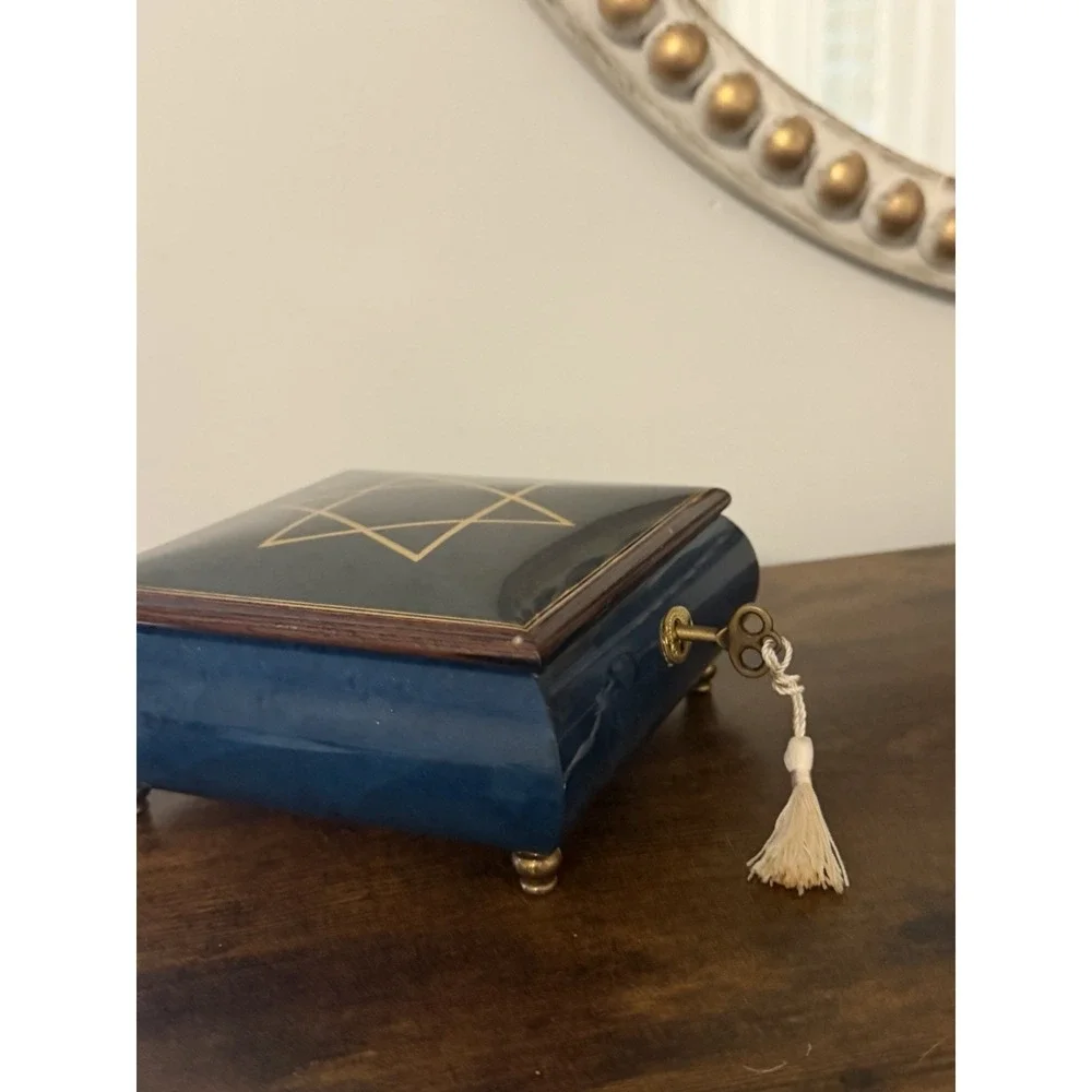 Vintage Star of David Musical Jewelry Box Key Reuge Lever Blue Wood Locking
